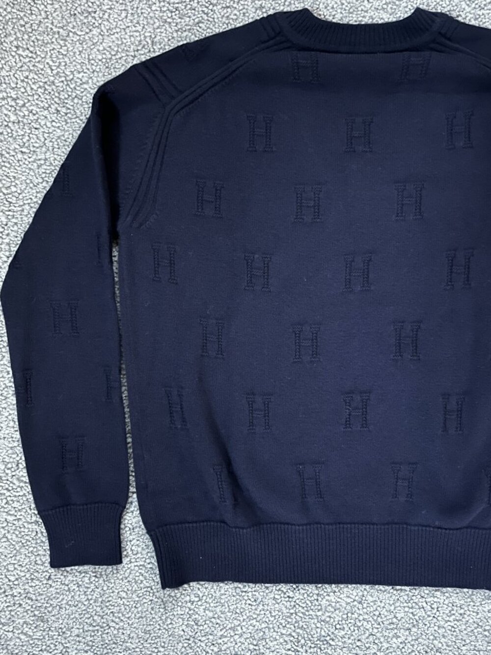 NWT Hermès Maille Voyage Merino Wool H Logo V-Neck Sweater in Bleu Noir Size 36 - Picture 8 of 11